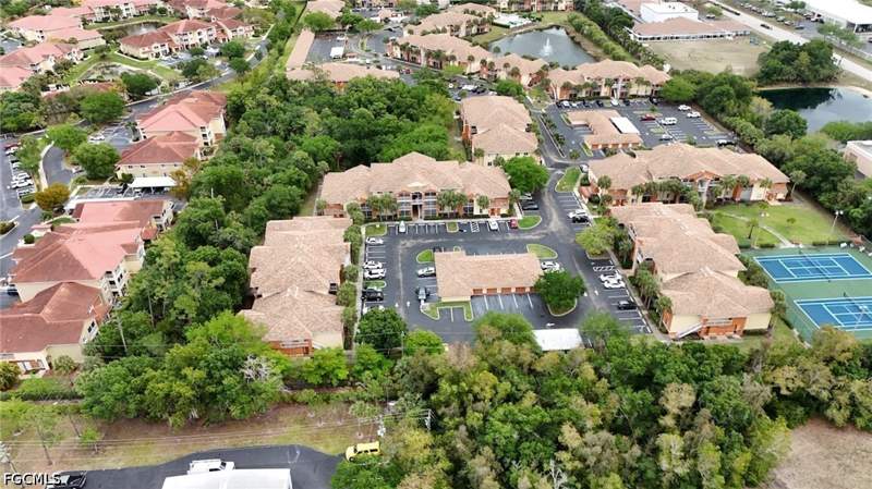 3 bedroom Condominium at 6341 Aragon Way 107, Tuscany Gardens, Fort Myers — photo 2