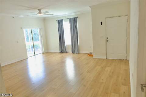 6341 Aragon Way 107, Fort Myers FL - photo 20 of 48