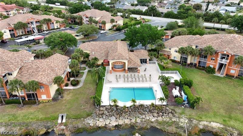 3 bedroom Condominium at 6341 Aragon Way 107, Tuscany Gardens, Fort Myers — photo 5