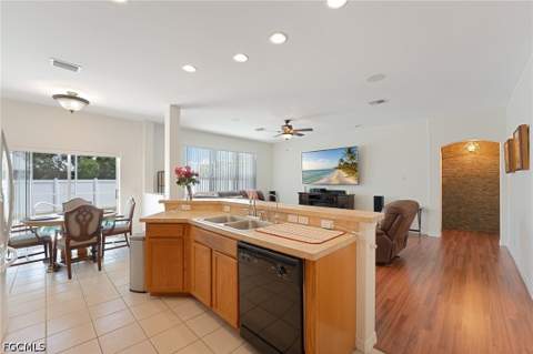 1709 NW 15th Ter, Cape Coral FL - photo 13 of 35