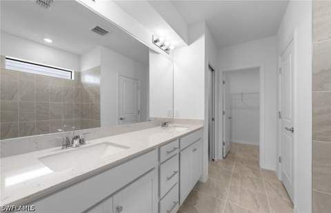 294 Silent Lake Dr, Lehigh Acres FL - photo 14 of 36