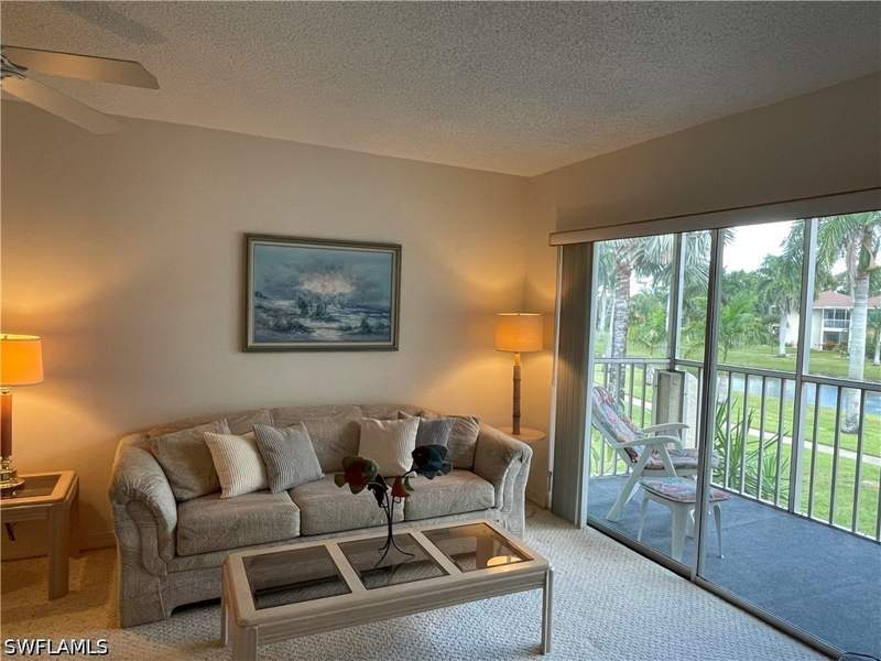 1 bedroom Condominium at 6184 Michelle Way 213, Martinique Condo, Fort Myers — photo 2