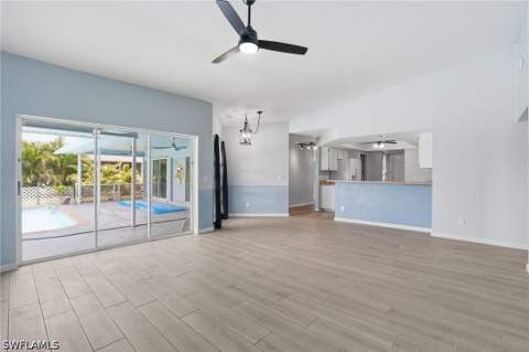17306 Meadow Lake Cir, Fort Myers FL - photo 15 of 39