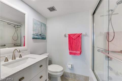 29 High Point Cir E 107, Naples FL - photo 12 of 20