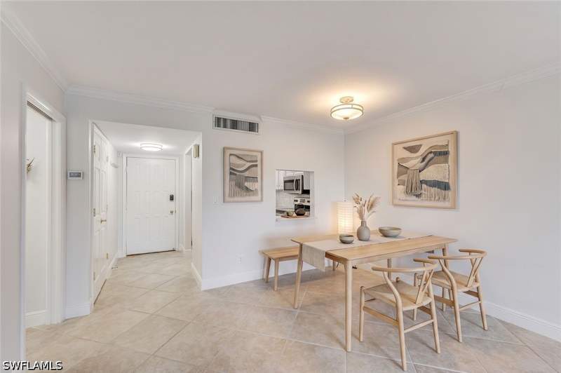 2 bedroom Condominium at 29 High Point Cir E 107, High Point Country Club, Naples — photo 4