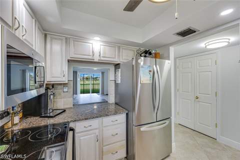 29 High Point Cir E 107, Naples FL - photo 8 of 20