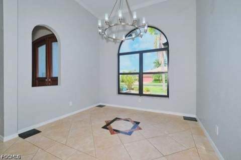 28505 Sombrero Dr, Bonita Springs FL - photo 6 of 50