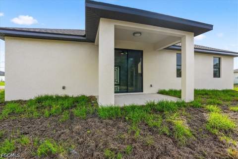 1919 Crawford Ave N, Lehigh Acres FL - photo 24 of 28