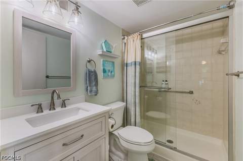4641 Lakeside Club Blvd 13, Fort Myers FL - photo 14 of 29