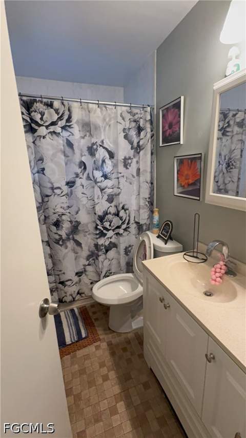 246 SE 7th St, Cape Coral FL - photo 9 of 16