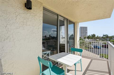 7300 Estero Blvd 102, Fort Myers Beach FL - photo 10 of 49