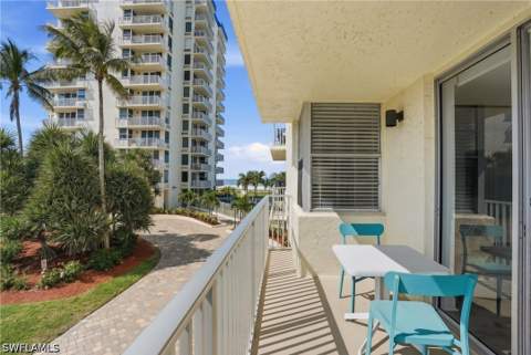 7300 Estero Blvd 102, Fort Myers Beach FL - photo 8 of 49