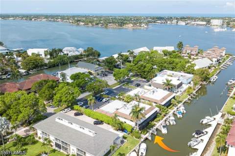 1379 Chesapeake Ave A4, Naples FL - photo 23 of 32
