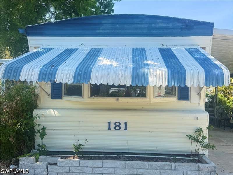 2 bedroom ManufacturedHome at 181 Grassy Key Ln 49, West Wind Estates, Naples — photo 2