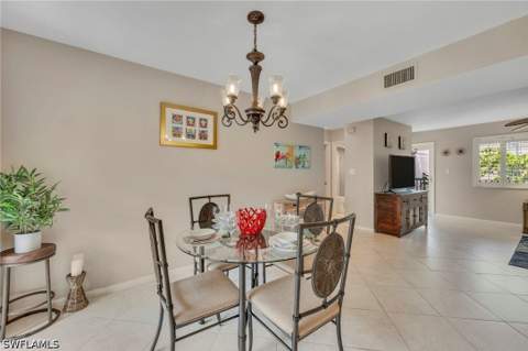 788 Park Shore Dr D26, Naples FL - photo 13 of 18