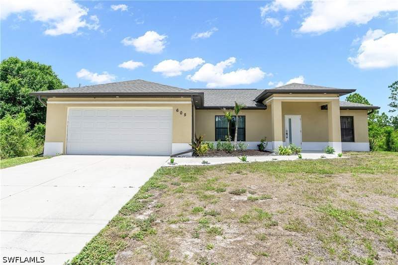 3 bedroom SingleFamilyResidence at 605 E 11th ST, LEHIGH ACRES, Lehigh Acres — photo 3