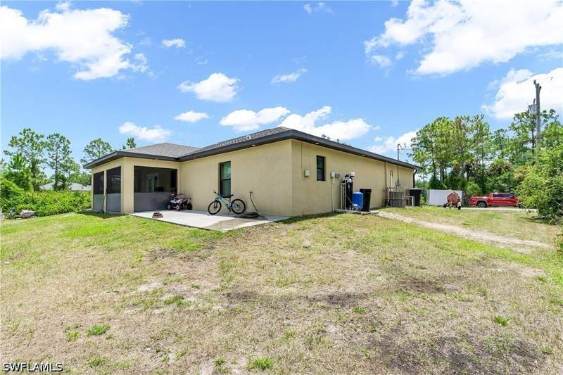 3 bedroom SingleFamilyResidence at 605 E 11th ST, LEHIGH ACRES, Lehigh Acres — photo 5