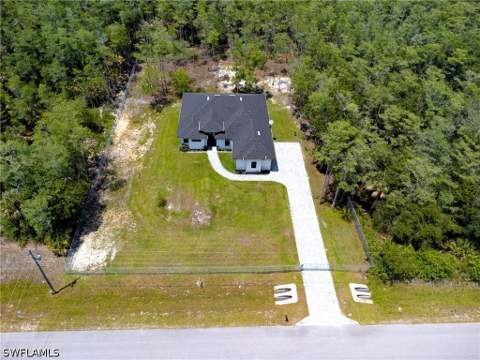 2471 64th Ave NE, Naples FL - photo 9 of 26