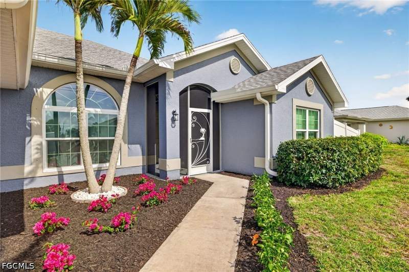 4 bedroom SingleFamilyResidence at 1417 NW 16th Pl, Cape Coral, Cape Coral — photo 2