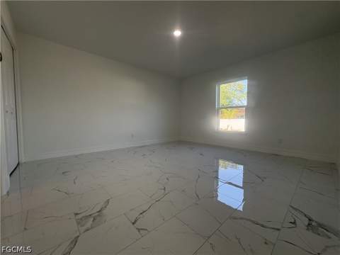 2810 NW 26th Pl, Cape Coral FL - photo 7 of 9