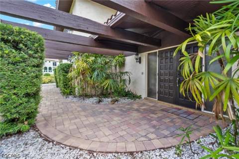 13630 Brynwood Ln, Fort Myers FL - photo 11 of 50