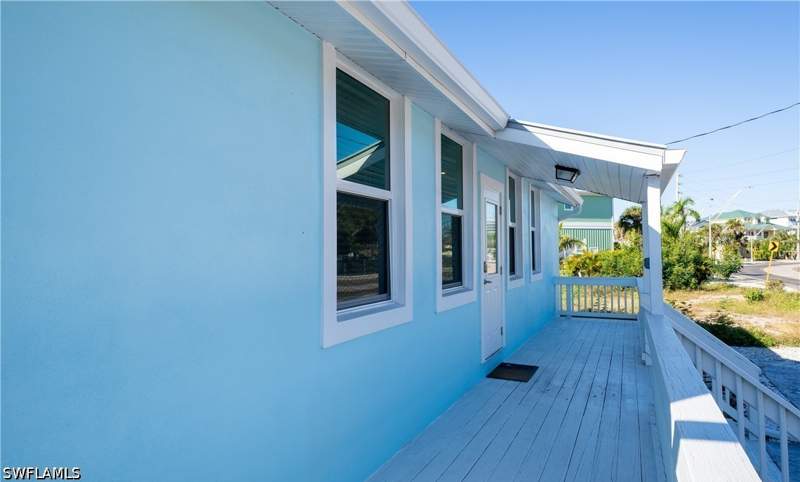 3 bedroom SingleFamilyResidence at 6030 Estero Blvd, Estero Park, Fort Myers Beach — photo 4