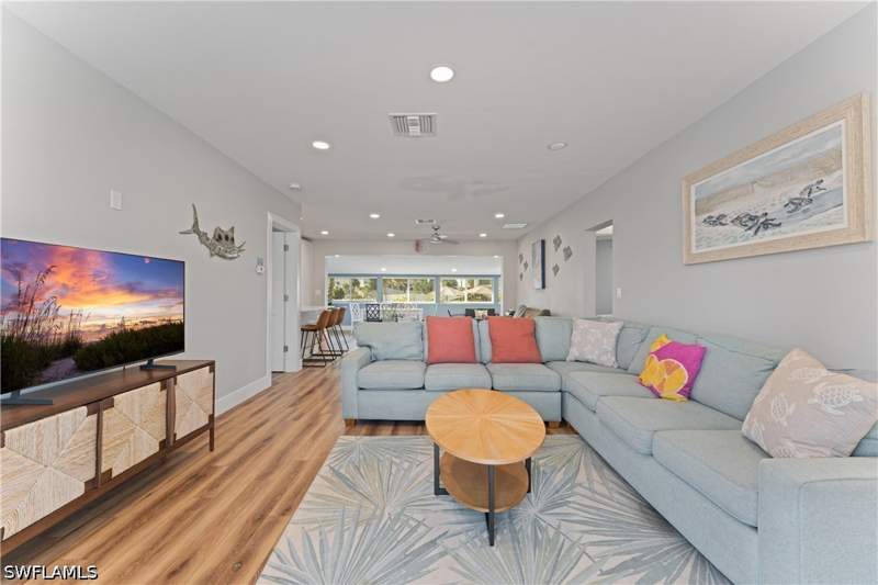 3 bedroom SingleFamilyResidence at 6030 Estero Blvd, Estero Park, Fort Myers Beach — photo 5