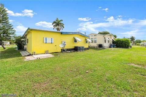 280 Grassy Key Ln, Naples FL - photo 17 of 21