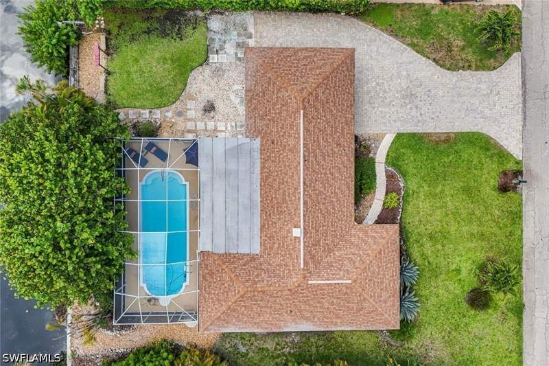 2 bedroom SingleFamilyResidence at 27061 Homewood Dr, Bonita Farms, Bonita Springs — photo 3