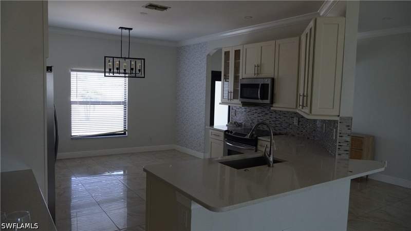 4 bedroom SingleFamilyResidence at 2700 NW 11th St, Cape Coral, Cape Coral — photo 4