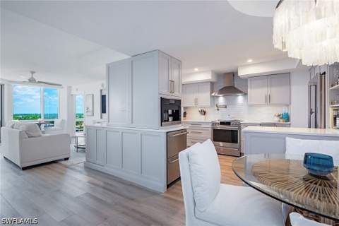 4751 Gulf Shore Blvd N 1204, Naples FL - photo 6 of 23