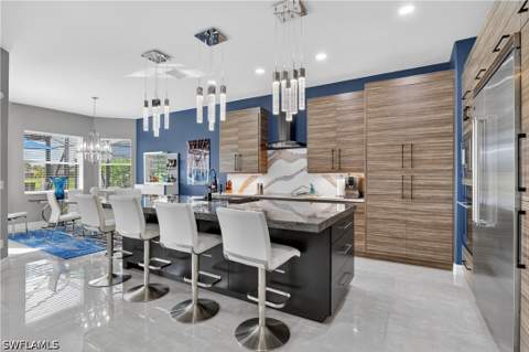 6040 Dogleg Dr, Naples FL - photo 10 of 49