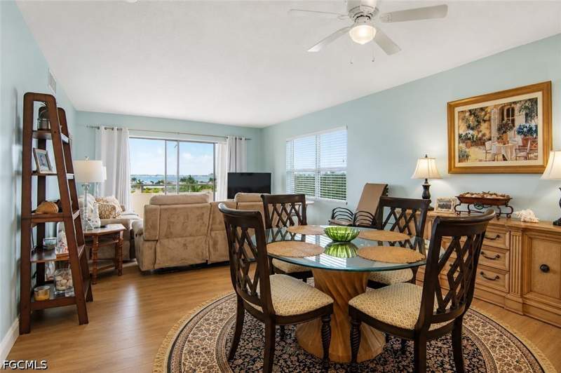 2 bedroom Condominium at 1766 Cape Coral Pkwy E 510, Harbor South Condo, Cape Coral — photo 2