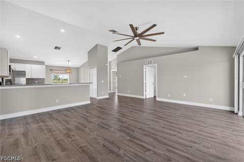 409 NE 25th Ter, Cape Coral FL - photo 13 of 49