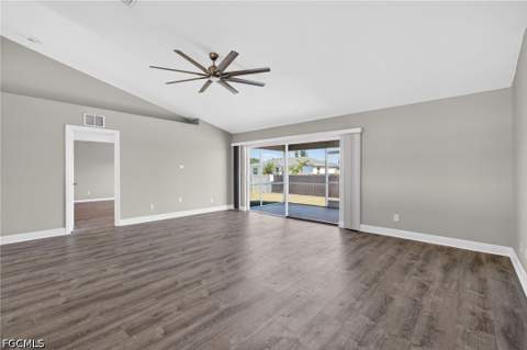 409 NE 25th Ter, Cape Coral FL - photo 15 of 49