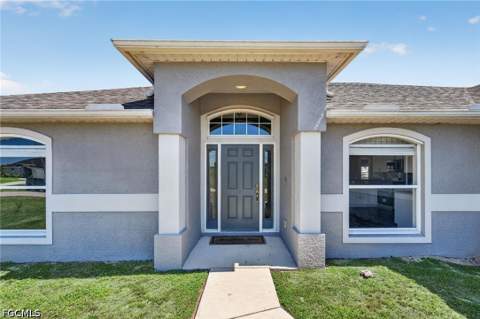 409 NE 25th Ter, Cape Coral FL - photo 6 of 49
