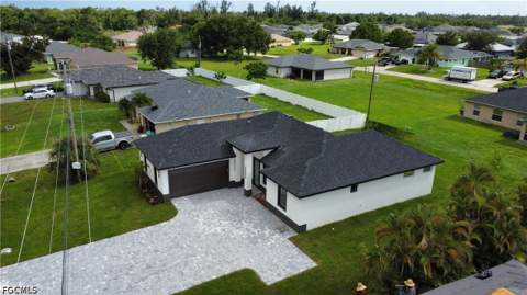 474 NE 2nd Pl, Cape Coral FL - photo 19 of 26
