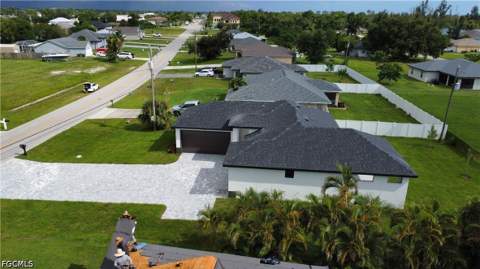 474 NE 2nd Pl, Cape Coral FL - photo 20 of 26
