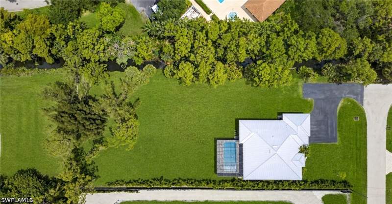 4 bedroom SingleFamilyResidence at 24000 Claire St, San Carlos Estates, Bonita Springs — photo 3