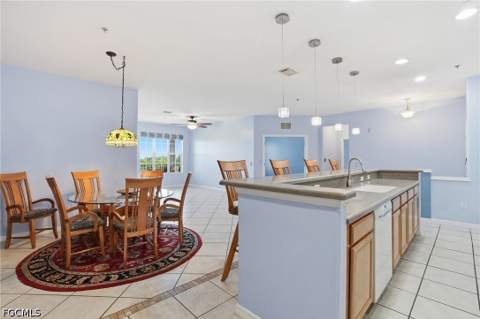 11751 Pasetto Ln 407, Fort Myers FL - photo 6 of 44