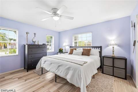 720 Meyer Dr, Naples FL - photo 12 of 26
