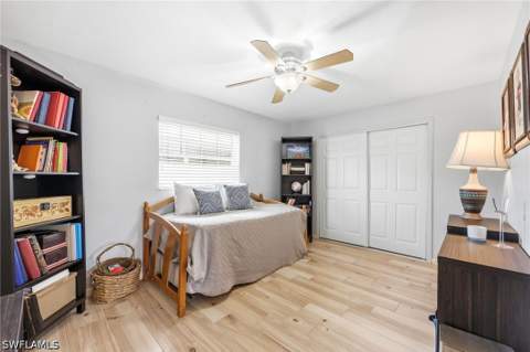 720 Meyer Dr, Naples FL - photo 18 of 26