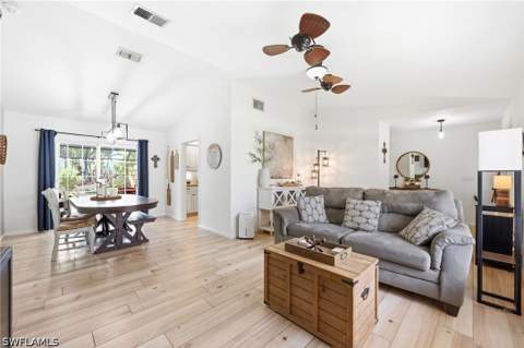 720 Meyer Dr, Naples FL - photo 6 of 26