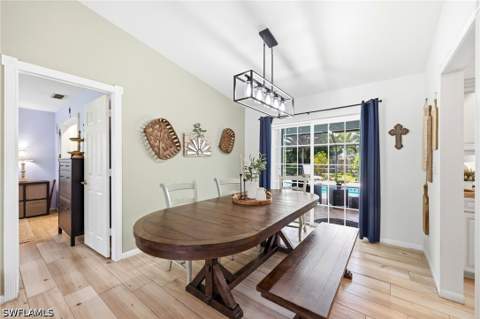 720 Meyer Dr, Naples FL - photo 7 of 26