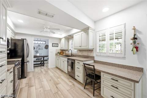 720 Meyer Dr, Naples FL - photo 8 of 26