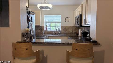 9064 Gervais Cir 105, Naples FL - photo 12 of 23