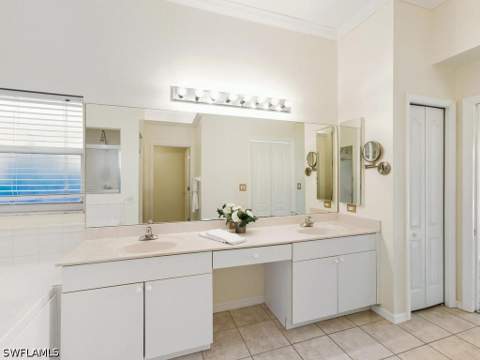 2051 Morning Sun Ln, Naples FL - photo 15 of 42