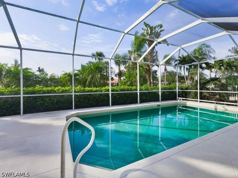 3 bedroom SingleFamilyResidence at 2051 Morning Sun Ln, Heritage Greens, Naples — photo 4