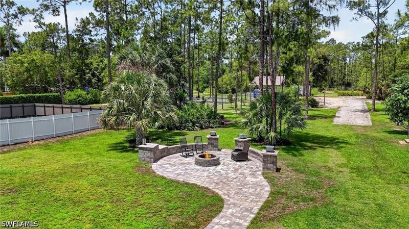 4 bedroom SingleFamilyResidence at 4395 16th St NE, Golden Gate Estates, Naples — photo 4