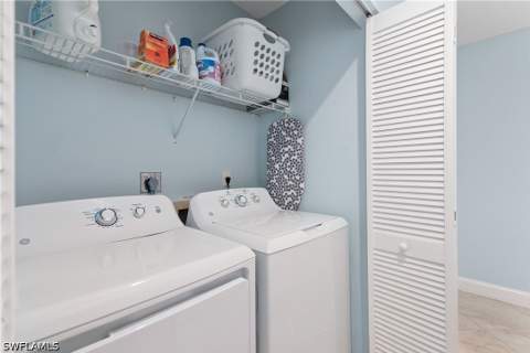 511 Clubside Dr 1-511, Naples FL - photo 13 of 27